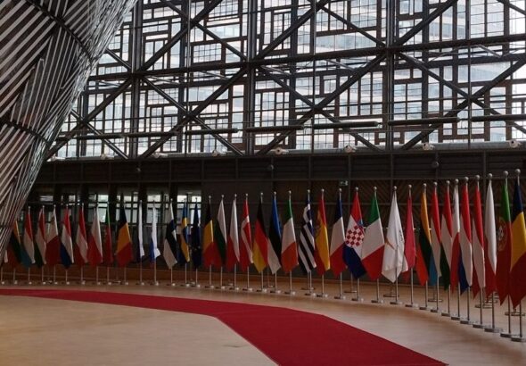Bild des Flaggenbereiches im Europäischen Rat.